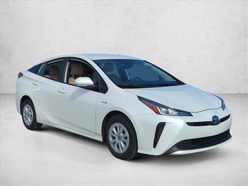 2019 Toyota Prius LE