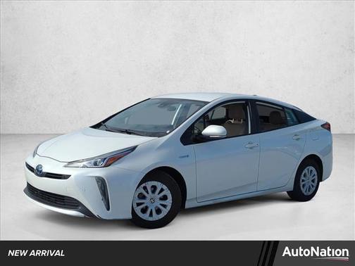 2019 Toyota Prius LE