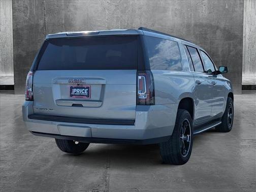 2017 GMC Yukon XL SLT