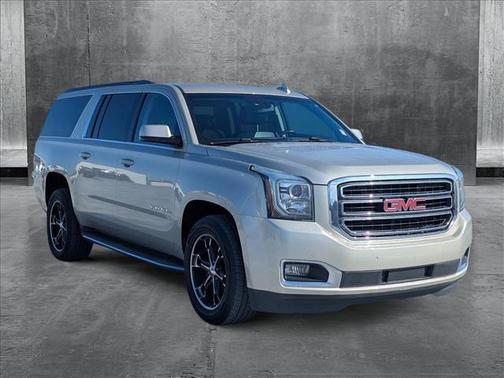 2017 GMC Yukon XL SLT