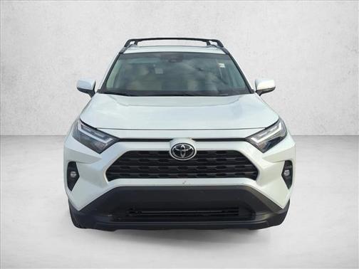 Wind Chill Pearl 2025 Toyota RAV4 XLE Premium