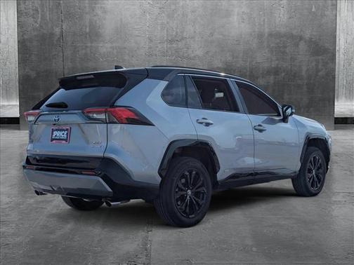 2023 Toyota RAV4 Hybrid SE