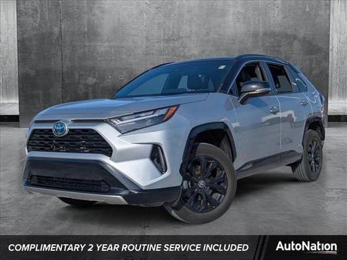 2023 Toyota RAV4 Hybrid SE