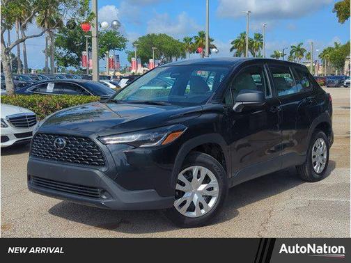 Jet Black 2024 Toyota Corolla Cross L