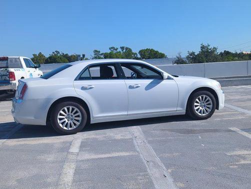 2012 Chrysler 300 S