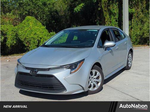 2025 Toyota Corolla LE