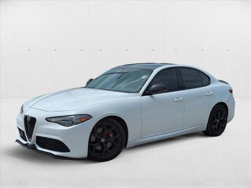 2020 Alfa Romeo Giulia Sport