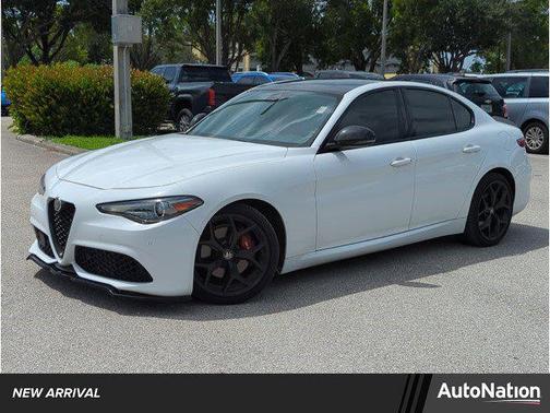 2020 Alfa Romeo Giulia Sport