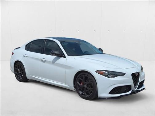 2020 Alfa Romeo Giulia Sport