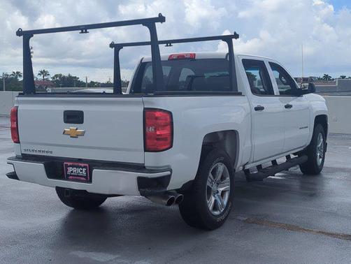 2018 Chevrolet Silverado 1500 Custom