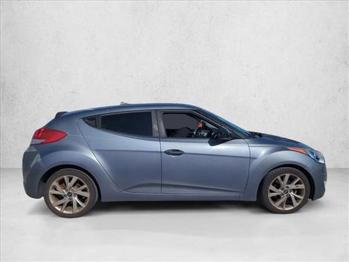 2017 Hyundai Veloster Base