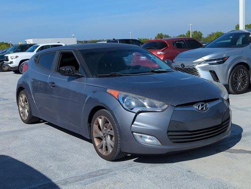 2017 Hyundai Veloster Base