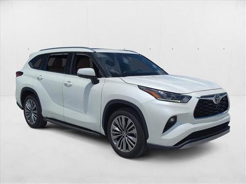 2021 Toyota Highlander Platinum