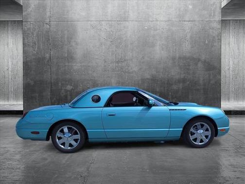 2002 Ford Thunderbird Premium