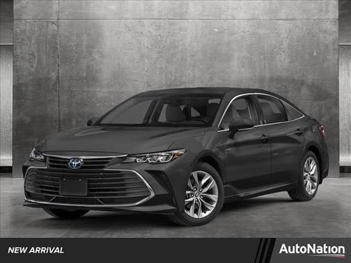 2019 Toyota Avalon Hybrid XLE