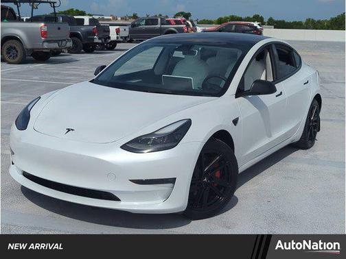 2023 Tesla Model 3 Performance