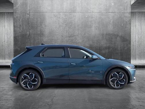 2023 Hyundai IONIQ 5 SE