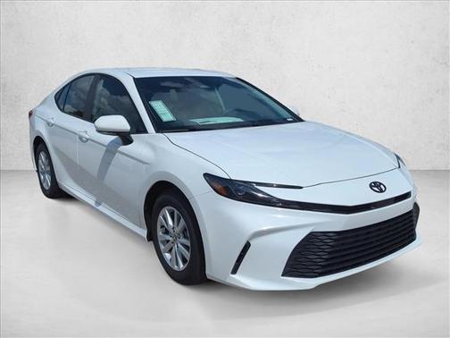 Ice Cap 2026 Toyota Camry LE