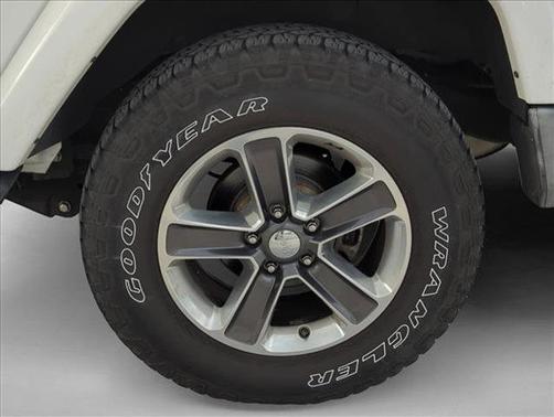 2016 Jeep Wrangler Sahara