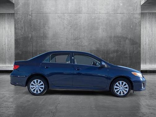 2013 Toyota Corolla LE