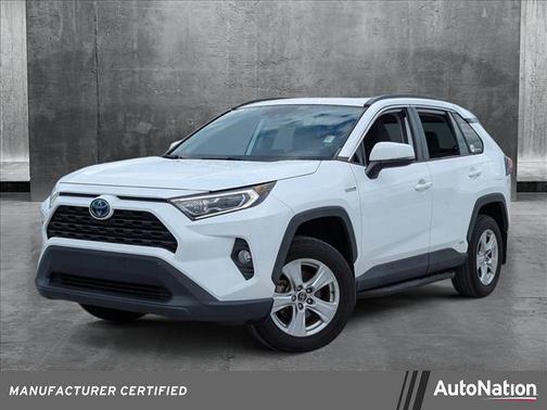 2021 Toyota RAV4 Hybrid XLE
