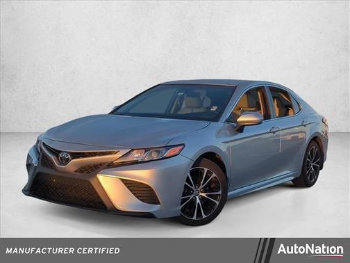 2018 Toyota Camry SE