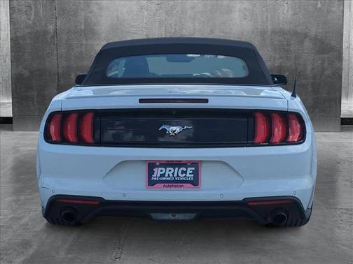2022 Ford Mustang EcoBoost Premium