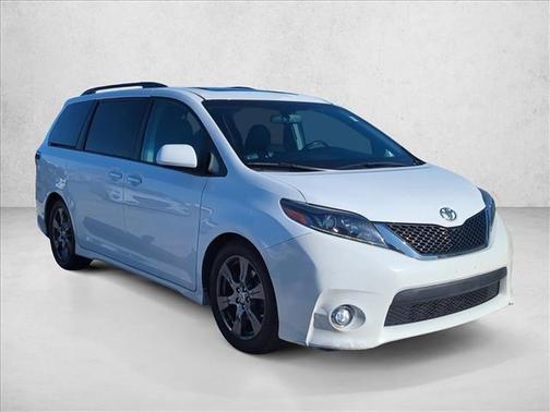 2017 Toyota Sienna SE
