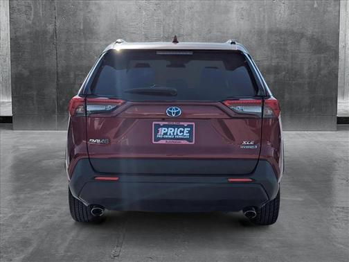 2021 Toyota RAV4 Hybrid XLE Premium