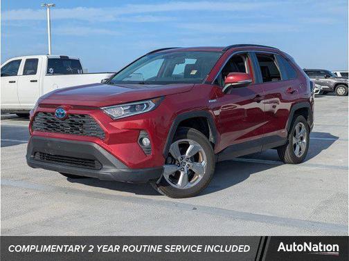 2021 Toyota RAV4 Hybrid XLE Premium