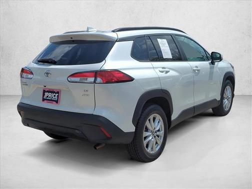 Wind Chill Pearl 2024 Toyota Corolla Cross LE
