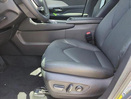 2025 Toyota Grand Highlander Limited