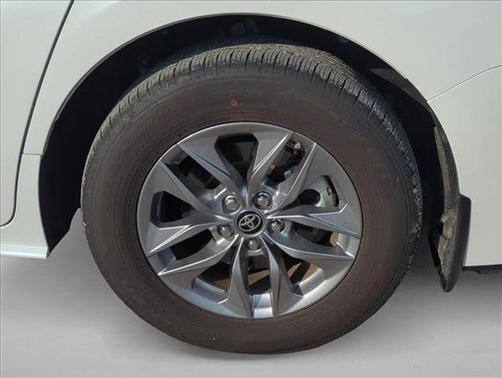 Wind Chill Pearl 2025 Toyota Sienna XLE