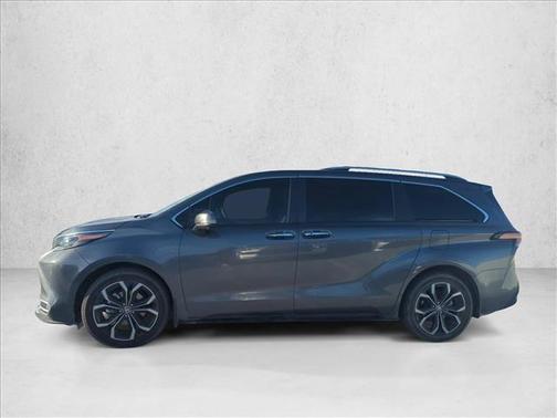 Magnetic Gray Metallic 2025 Toyota Sienna Platinum