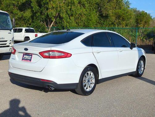 2015 Ford Fusion S