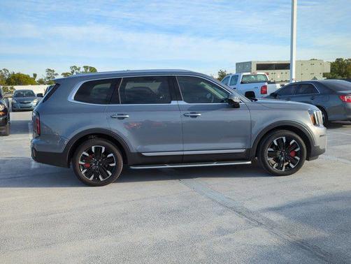 2023 Kia Telluride SX