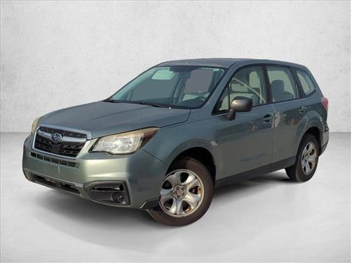 Jasmine Green Metallic 2017 Subaru Forester 2.5i