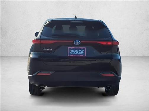 2024 Toyota Venza LE