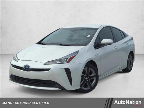 2019 Toyota Prius XLE