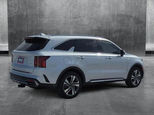 2022 Kia Sorento Plug-In Hybrid SX