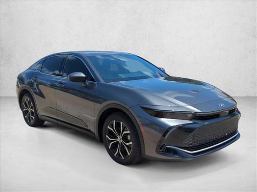 Magnetic Gray Metallic 2024 Toyota Crown XLE