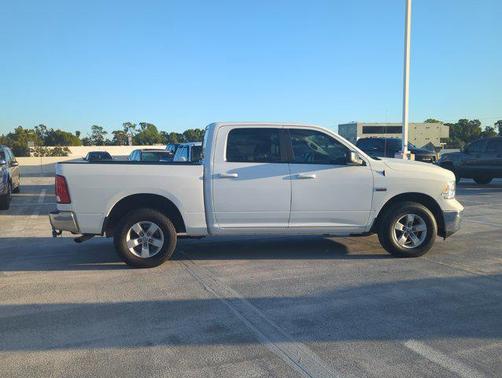 2019 RAM 1500 SLT