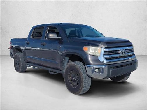 2017 Toyota Tundra SR5