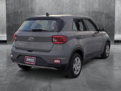 2020 Hyundai VENUE SE