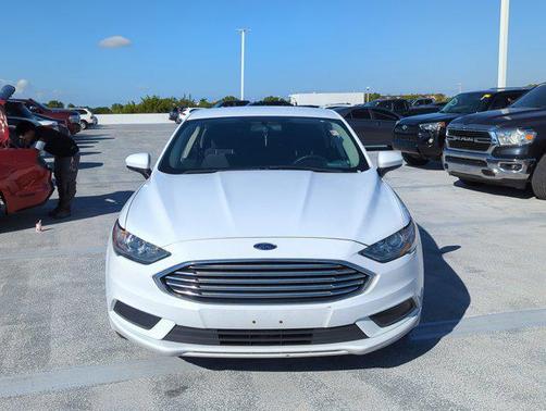 2017 Ford Fusion Hybrid SE