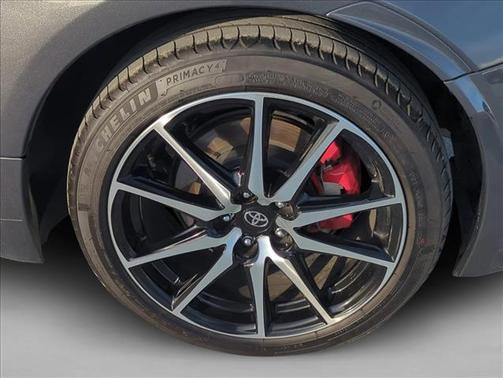 Pavement 2024 Toyota GR86 Base