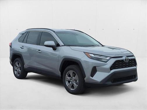 2025 Toyota RAV4 Hybrid SE