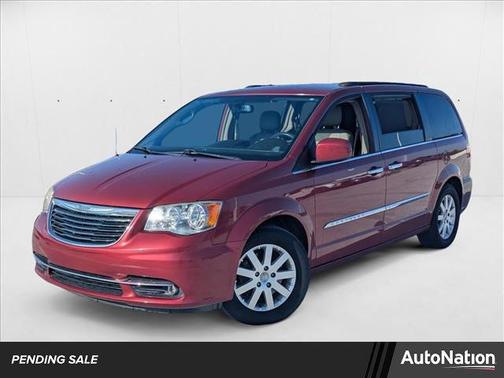 2016 Chrysler Town & Country Touring