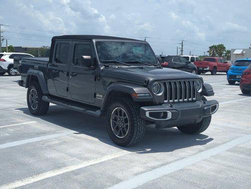 2021 Jeep Gladiator Overland