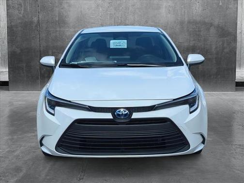 2025 Toyota Corolla Hybrid LE